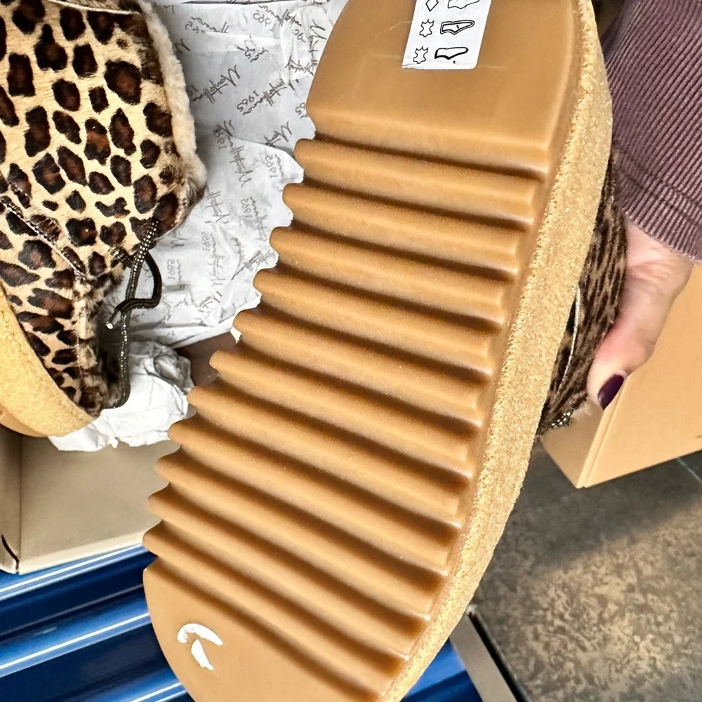 NEW montelliana 1965 gaia leopard boots - Picture 5 of 5
